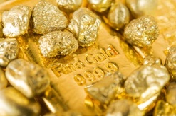 Gold bar with gold nuggets