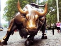 Wall Street bull statue