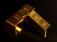 Gold Falls as Investors Dip Toes Back in U.S. Equities