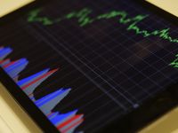 GDP Falls to 2.1% in Q2 But Beats Wall Street Expectations