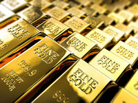 Gold Pushes Past $1,550 for First Time Since 2013