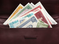 Tom Lydon On ETF Edge: Huge Outflows For Bond ETFs