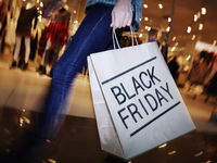 Can Black Friday Lift The 'RETL' Retail ETF?