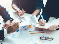 Best & Worst Monthly Performers: February 12 Edition