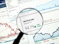 Use The Internet ETF PNQI as a Netflix Proxy