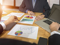 Commodity ETFs Help Diversify Traditional Portfolio