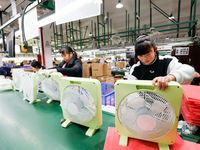 Will China’s 2.5-Day Weekend Plan Boost the Economy?
