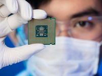Up Over 50%, the SMH Semiconductor ETF Has a Chip On Its Shoulde