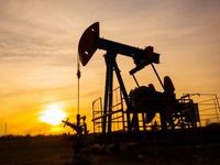 An Optimistic Oil Outlook? The FlexShares GUNR ETF Is All Ears