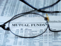 Are Active ETFs Uprooting Traditional Mutual Funds?
