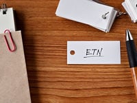 Barclays Releases Pacer® iPath® Gold Trendpilot ETNs, PBUG