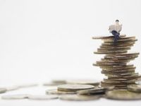 Active Management as a Means of Fighting Inflation