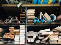 How to Grab Materials Exposure and Mind the Momentum