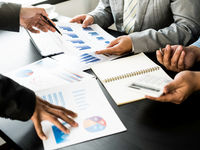 KWEB Surpasses $500 Million Inflows in One Day