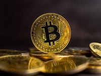 Six Figures for Bitcoin Could Make DAPP Dapper