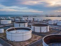 How Investing in MLPs, Energy Infrastructure Works