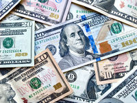 A Pair of Invesco ETFs to Play a Stronger Dollar