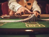 Gambling ETF Jumps as Macau Clears Up Licensing Rules