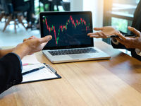 3 Bad Habits That Are Ruining Your ETF Portfolio
