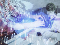 Bond Traders Betting on Tightening but Continued Growth