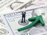 As Markets Prepare for Hikes, Go Shorter on Duration
