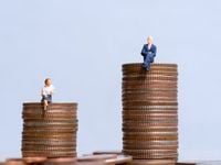 Gender Pay Gap Narrows, But Women’s Pay Still Lags Men’s