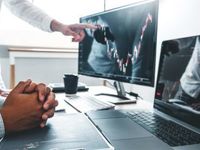 Build a Bearish Bond Strategy With These 2 ETFs