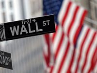 Strong Economy, Expectations Boost Stocks