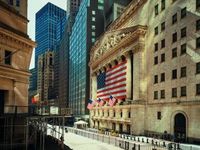 Economic Trifecta Favors Main Street Over Wall Street