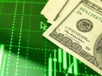 Dollar Hits a Two-Year High as Rising Rates Loom