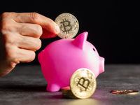 Fidelity Becomes First to Allow Bitcoins in 401(k)s