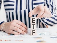 DBMF Offers Managed Futures Hedge Fund Strategies