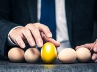Gold ETFs Remain Steady as Other Precious Metals Falter