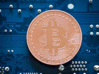 Low Premiums Stress Maturation for Bitcoin Futures