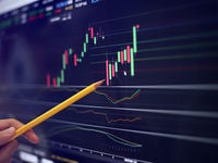 Sector Leadership, Market Rallies, and Currencies