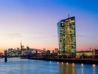 75 Is the New 25 for Central Banks, Invesco’s Chief Global Marke