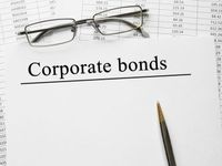 2 Options For Short-Term Corporate Bond Exposure