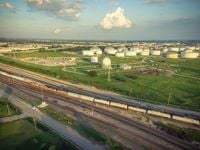 Midstream Company Positions Ahead of Earnings