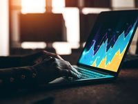Get Hedge Fund-Like Volatility Management With This ETF