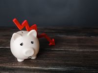 Before Recession Hits, Target Firms With Strong Free Cash Flow