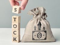 QQQ Has Cheap Stocks for 2023