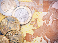 European Equities Lead Broad U.S. Indexes Despite Decline
