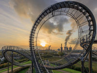 Ride Bank Turmoil With Active ETFs FLCB, FLGV