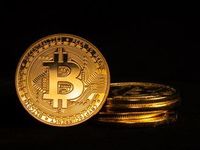 Bitwise Launches Bitcoin-Linked ETF 