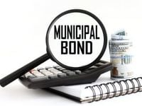 Investors Turn to Muni ETFs Amid Strong Returns
