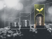Debt Ceiling Resolution May Spur Growth Stocks