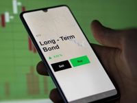 Should You Consider Long-Term Bond ETFs Now? 