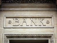 Regional Banks Offer Traders Opportunities