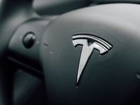Lack of AI Association Pushes Tesla Stock Further Down