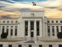 Notes from the Desk: Strong Data Muddles Fed Policy Picture